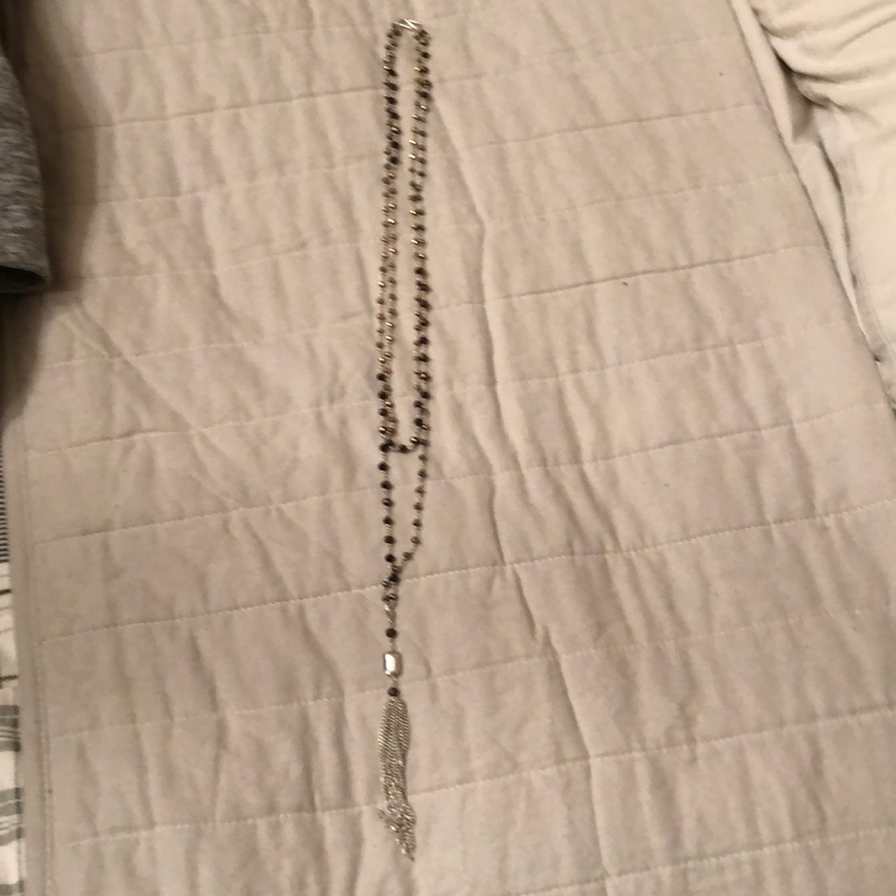 Adjustable length beaded necklace